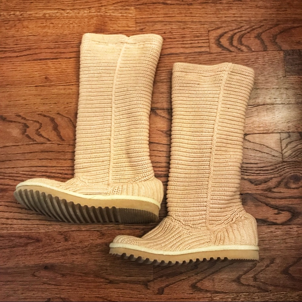 Rebels cotton beige sweater boots 👢 size 7